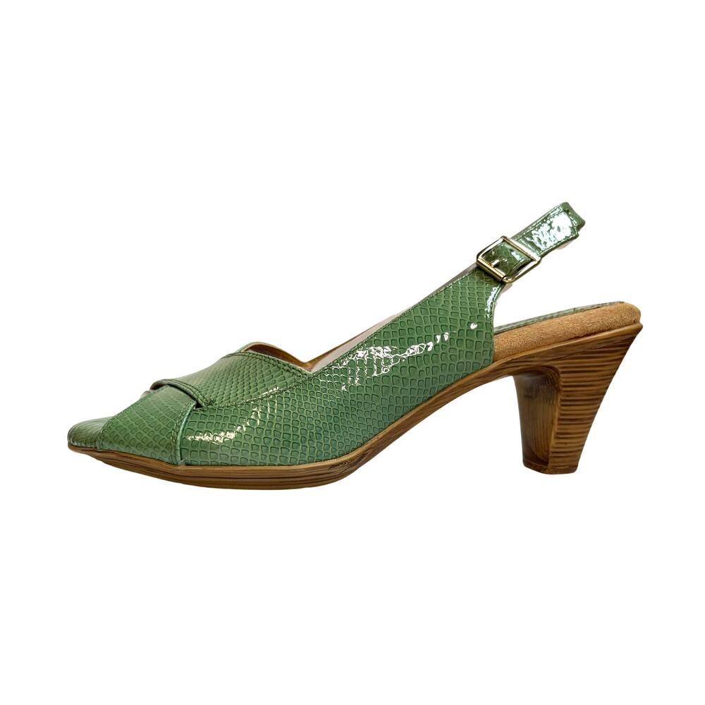 Softspots Naveah Slingback Sandals Green Patent Reptile Womens 10 Narrow